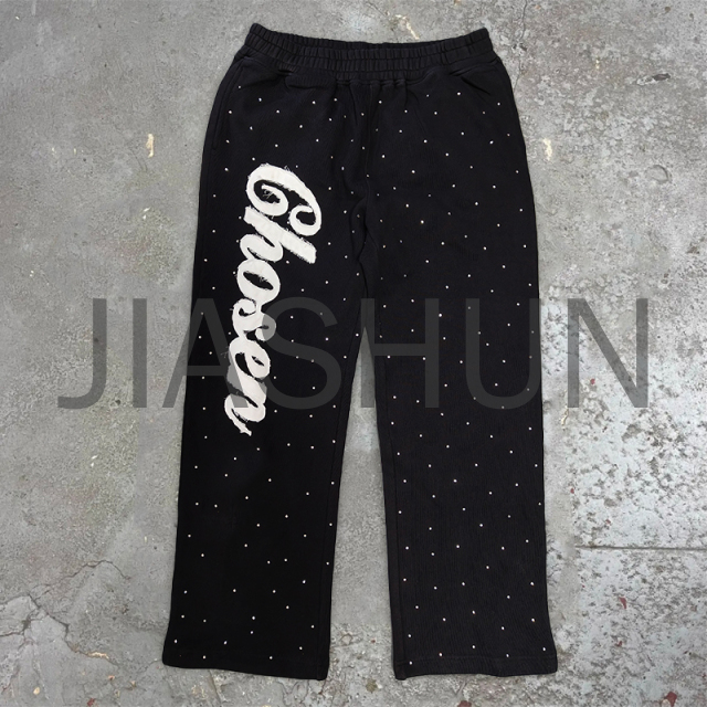 Custom Sweatpants · 400 gsm · Embroidery