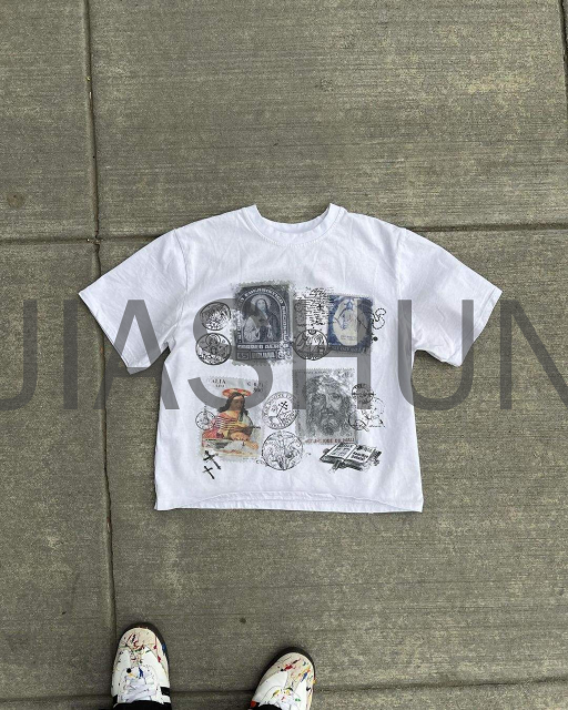 Custom Graphic T-Shirt · DTG print
