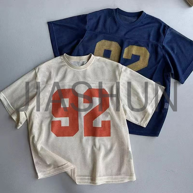 Custom Men's T-Shirts · 220 gsm · Screen print