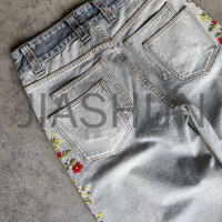 Vintage Light Wash Baggy Jeans with Side Flower Embroidered Hem