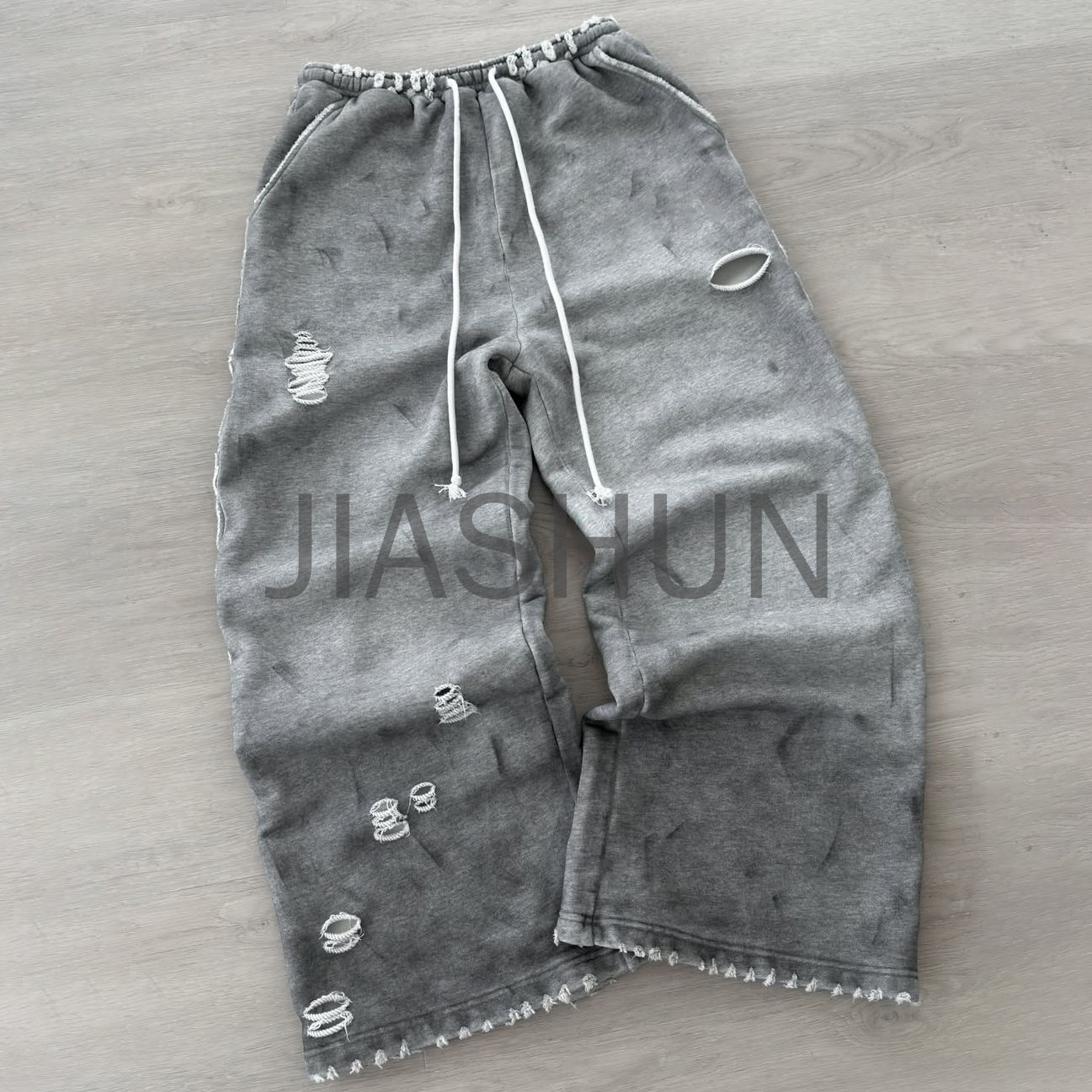 Custom Streetwear Pants · 420 gsm