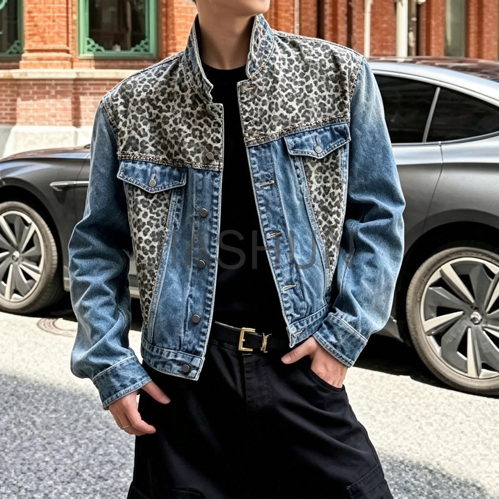 Men Leopard Print Patchwork Denim Cropped Jacket