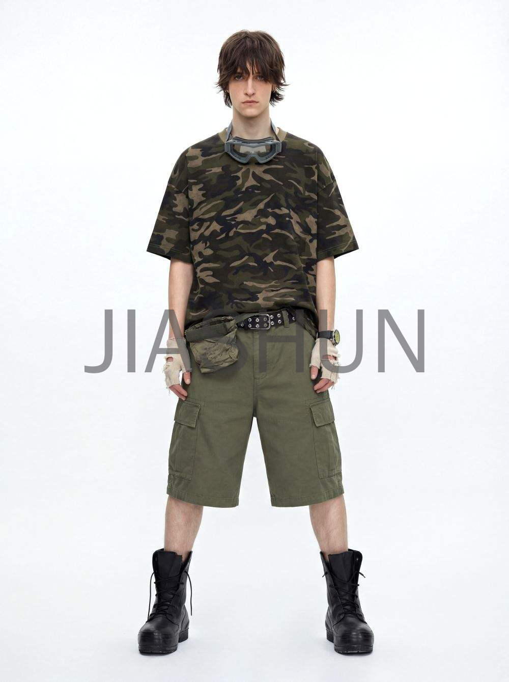 Custom Oversized Camo Boxy T-Shirt · 260 gsm
